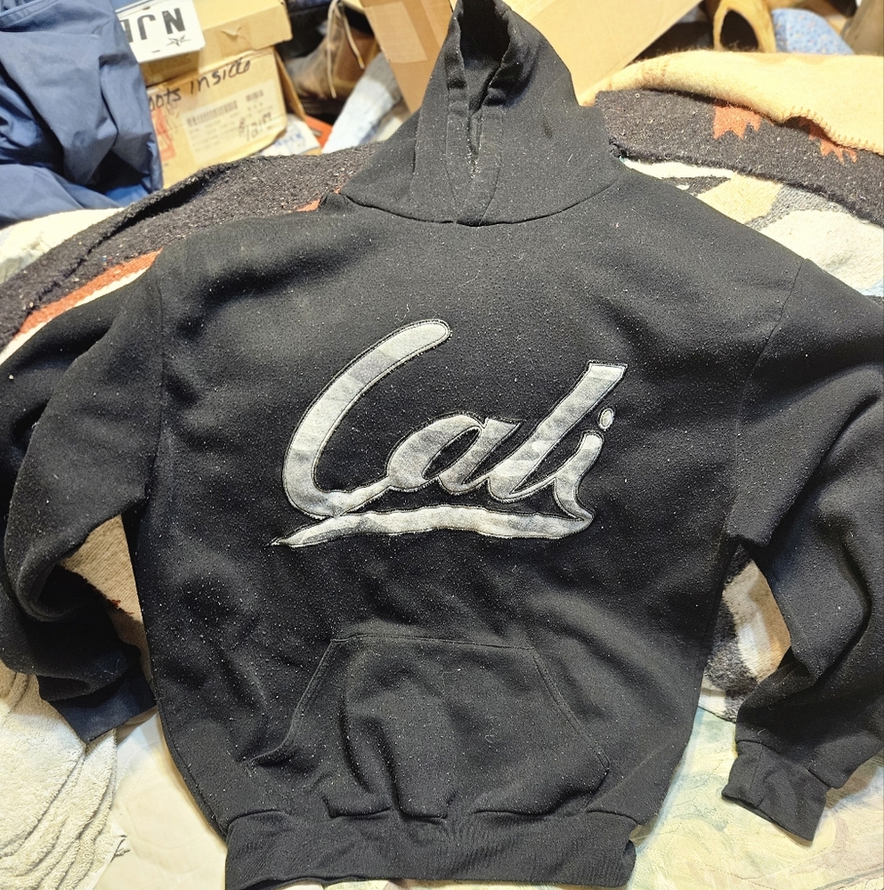 Mens Cali Pull Over Hoodie